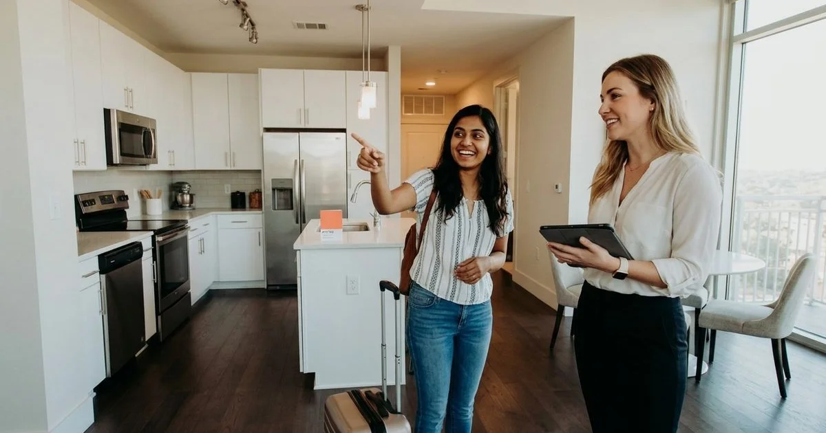 International renter touring Austin apartment